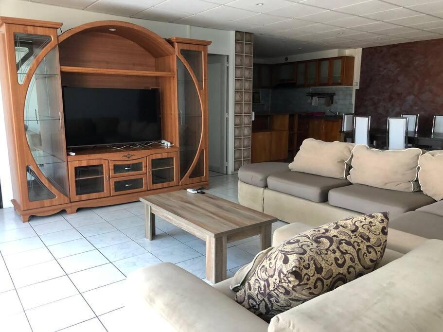 Magnifique F3 Tout Equipe Lägenhet Papeete  Exteriör bild